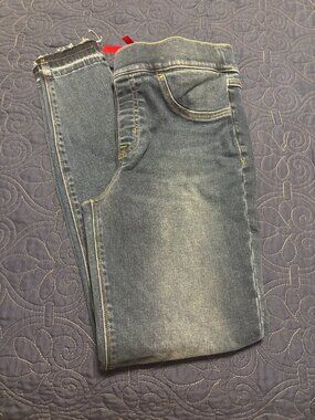Spanx Stretch Jeans, Skinny Leg, Slightly Distress, Size Medium